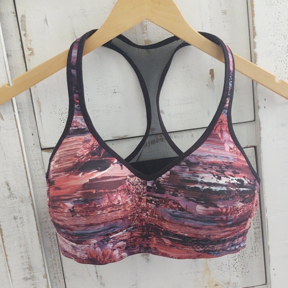 Lululemon 🍋 Sports Bra